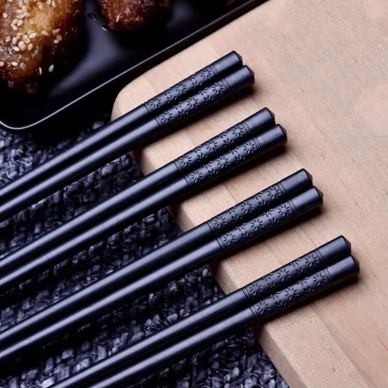 Non-Slip Chinese Chopsticks Reusable Food Sushi Sticks